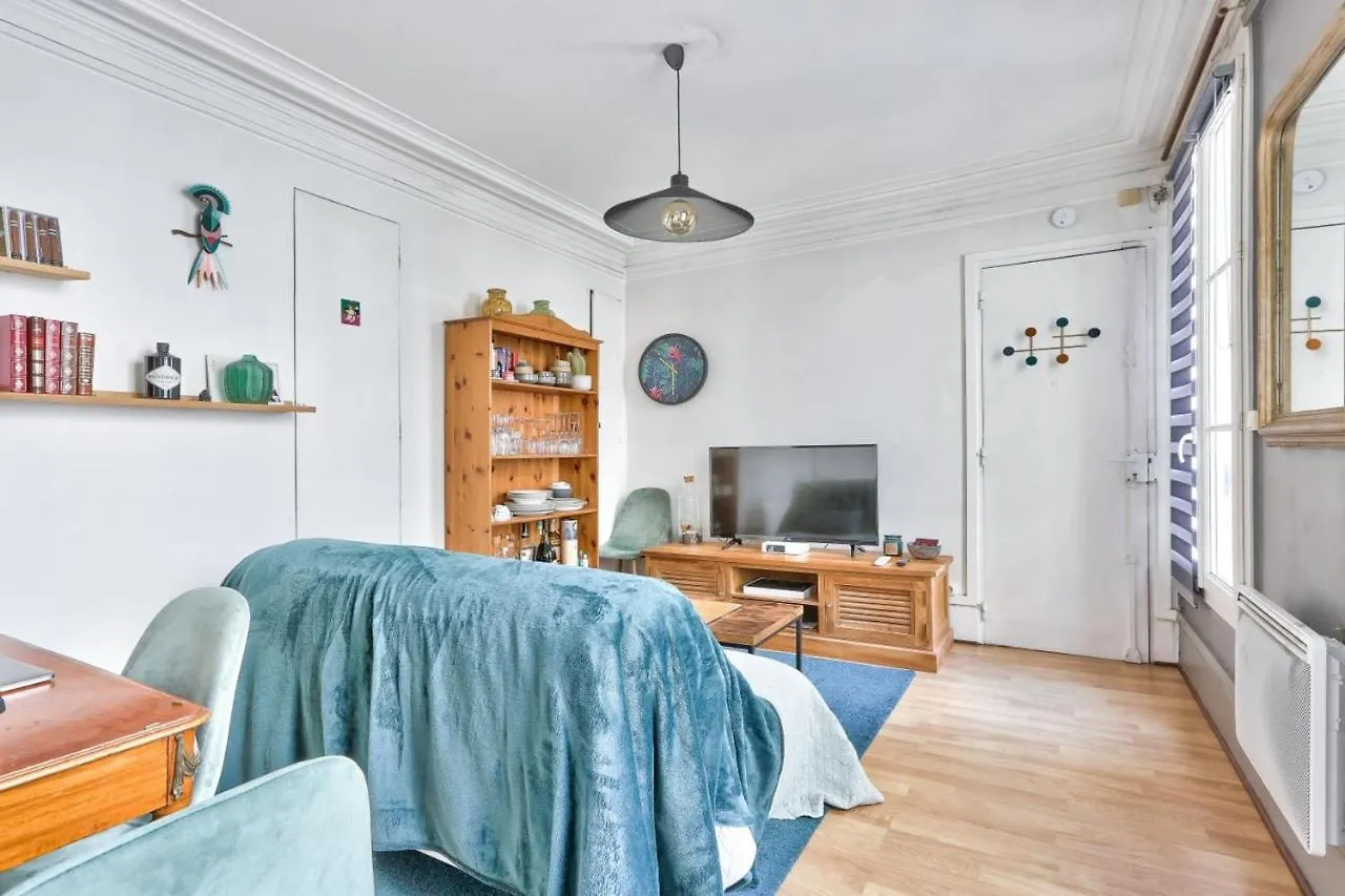 Cozy Apartment For 2 People - Paris 05