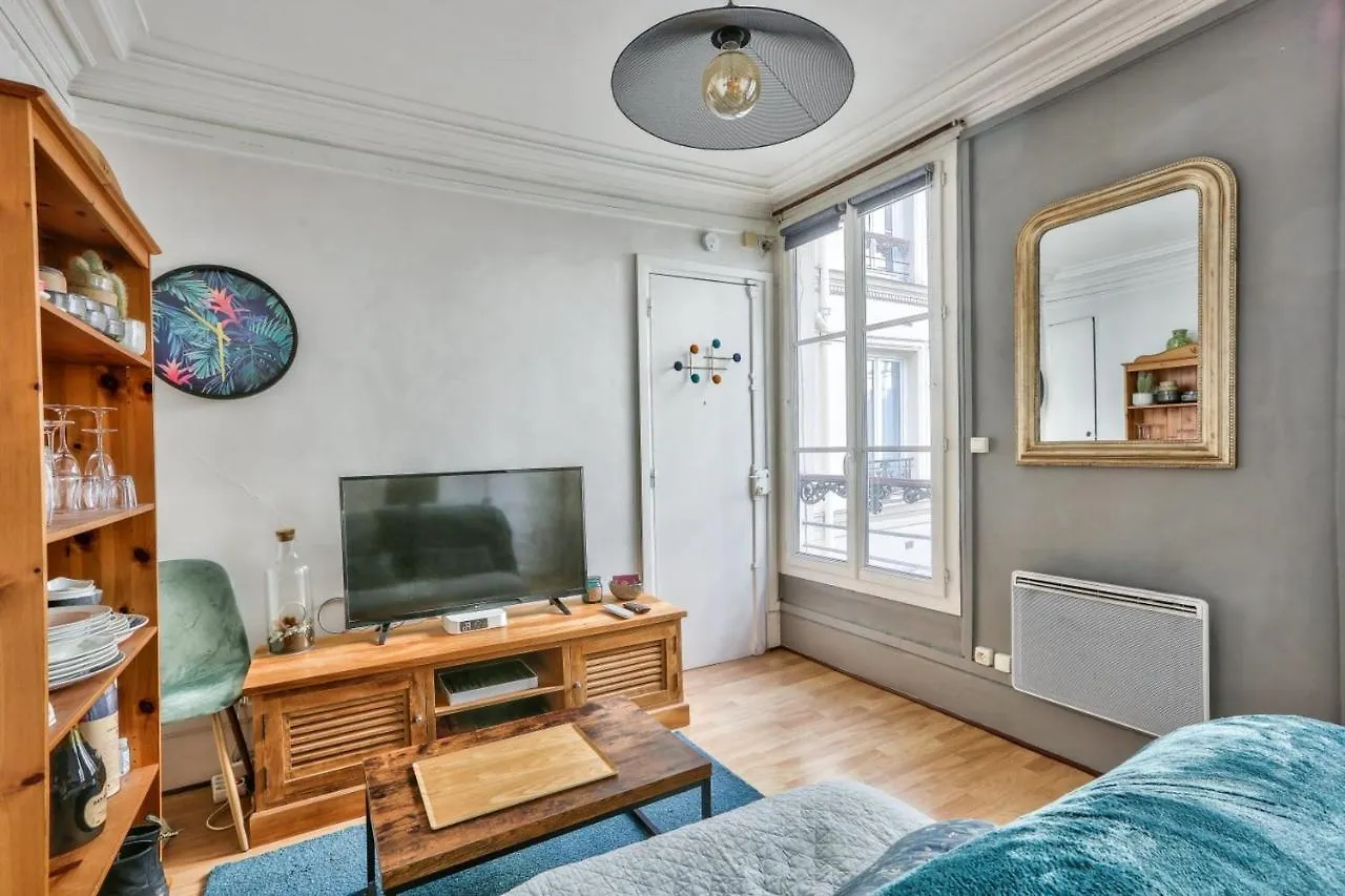 Cozy Apartment For 2 People - Paris 05